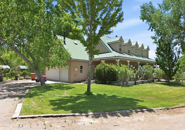 Photo 1 of Single family home for sale at 600 Camino De Corrales Del Norte, Corrales, NM 87048 | MLS# 1105942 | Listing updated on 2026-09-15