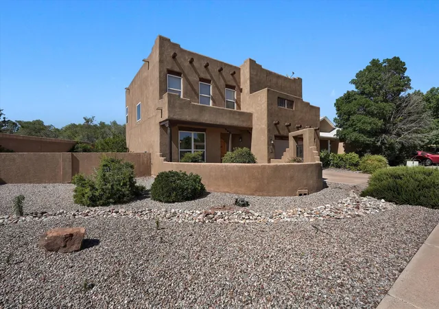 Photo 3 of Single family home for sale at 2009 Allegretto Trl Nw, Albuquerque, NM 87104 | MLS# 1106124 | Listing updated on 2026-09-09