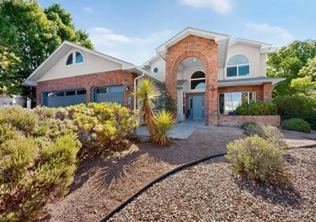 Photo 2 of Single family home for sale at 7500 Mabry Ct Ne, Albuquerque, NM 87109 | MLS# 1106150 | Listing updated on 2026-09-09