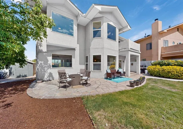 Photo 4 of Single family home for sale at 7500 Mabry Ct NE, Albuquerque, NM 87109 | MLS# 1106150 | Listing updated on 2026-09-09