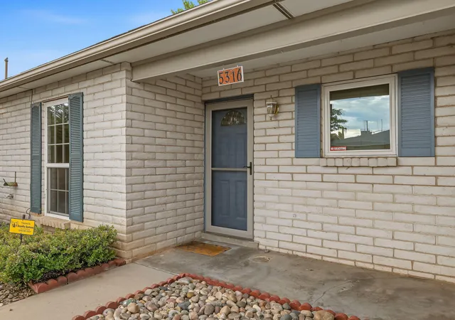 Photo 3 of Single family home for sale at 5316 Van Christopher Dr Ne, Albuquerque, NM 87111 | MLS# 1106196 | Listing updated on 2026-09-20