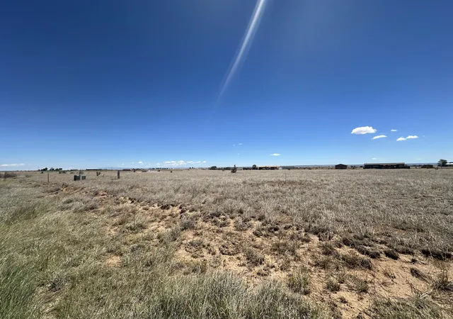 Photo 2 of Sale Pending at 26 Nettle Rd, Moriarty, NM 87035 | MLS# 1106279 | Listing updated on 2026-09-12