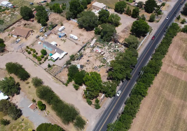 Photo 2 of Sale Pending at 1 Al Ray Ct, Los Lunas, NM 87031 | MLS# 1106283 | Listing updated on 2026-09-11