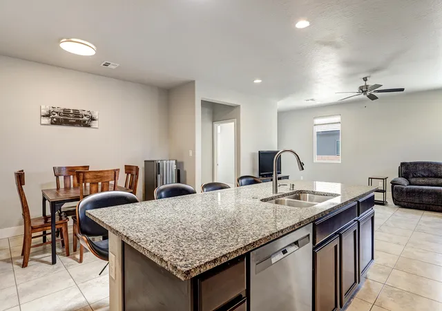 Photo 4 of Single family home for sale at 7713 Majesty Ct NW, Albuquerque, NM 87107 | MLS# 1106313 | Listing updated on 2026-09-30