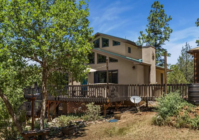 Photo 1 of Single family home for sale at 107 Skyland Blvd, Tijeras, NM 87059 | MLS# 1106333 | Listing updated on 2026-09-11