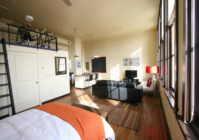 Photo 4 of Sale Pending at 301 Central Ave NE #308, Albuquerque, NM 87102 | MLS# 1106383 | Listing updated on 2026-09-09