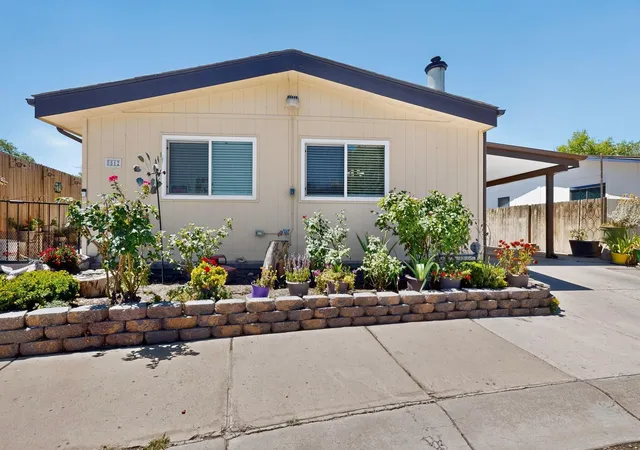Photo 1 of Sale Pending at 8512 Stream St Ne, Albuquerque, NM 87113 | MLS# 1106406 | Listing updated on 2026-09-09