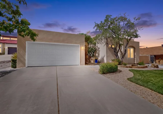 Photo 2 of Sale Pending at 5815 Painted Pony Dr Nw, Albuquerque, NM 87120 | MLS# 1106368 | Listing updated on 2026-09-08