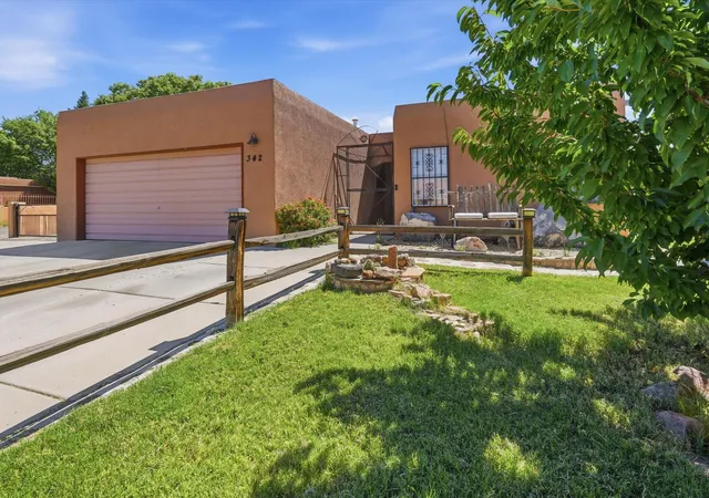 Photo 2 of Sale Pending at 342 Sunset Farm Pl Sw, Albuquerque, NM 87105 | MLS# 1106630 | Listing updated on 2026-09-04