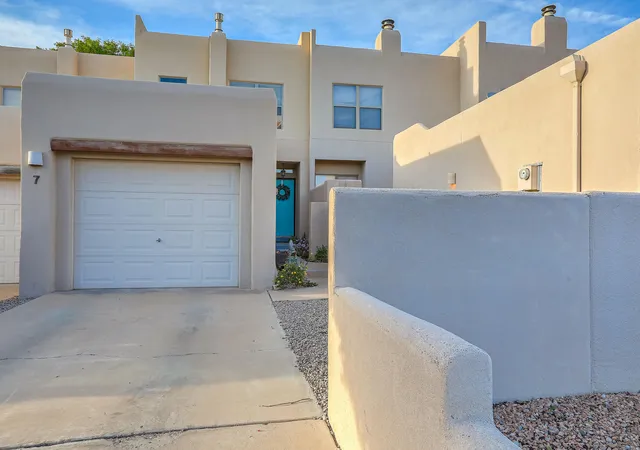 Photo 2 of Sale Pending at 4211 Pitt St Ne #7, Albuquerque, NM 87111 | MLS# 1106670 | Listing updated on 2026-09-02