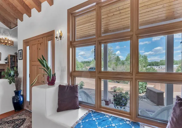 Photo 3 of Single family home for sale at 535 Cacahuate SW, Albuquerque, NM 87105 | MLS# 1106691 | Listing updated on 2026-09-10