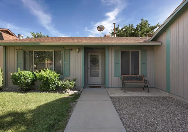 Photo 2 of Single family home for sale at 6908 Luella Anne Dr Ne, Albuquerque, NM 87109 | MLS# 1106692 | Listing updated on 2026-09-11