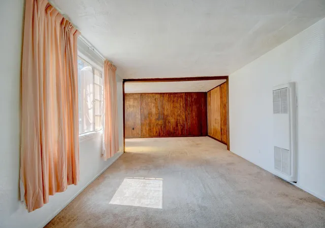 Photo 3 of Single family home for sale at 3401 Alvarado Dr Ne, Albuquerque, NM 87110 | MLS# 1106715 | Listing updated on 2026-09-15