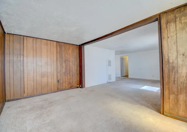 Photo 3 of Single family home for sale at 3401 Alvarado Dr NE, Albuquerque, NM 87110 | MLS# 1106715 | Listing updated on 2026-09-15