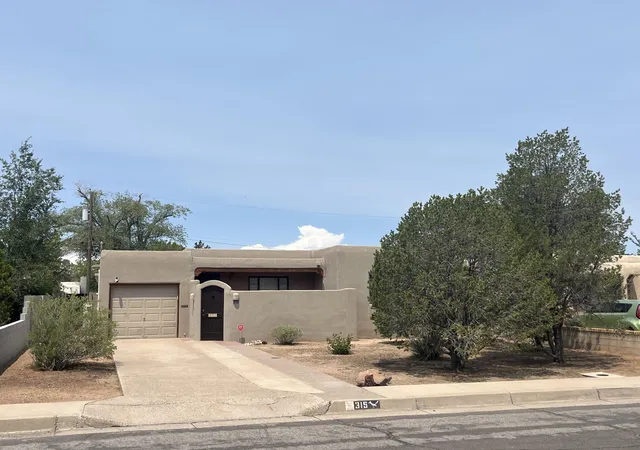 Photo 1 of Sale Pending at 315 Manzano St Ne, Albuquerque, NM 87108 | MLS# 1106756 | Listing updated on 2026-09-10