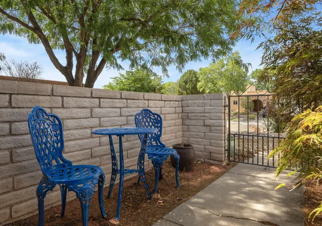 Photo 4 of Single family home for sale at 9412 Lona Ln NE, Albuquerque, NM 87111 | MLS# 1106878 | Listing updated on 2026-09-10