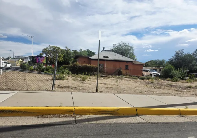 Photo 3 of Land for sale at 903 Broadway Blvd SE, Albuquerque, NM 87102 | MLS# 1106919 | Listing updated on 2026-08-31