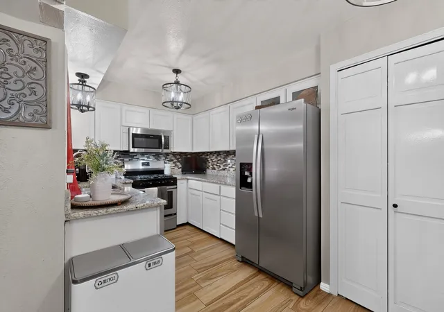 Photo 3 of Sale Pending at 1329 Espejo St Ne, Albuquerque, NM 87112 | MLS# 1106973 | Listing updated on 2026-09-11