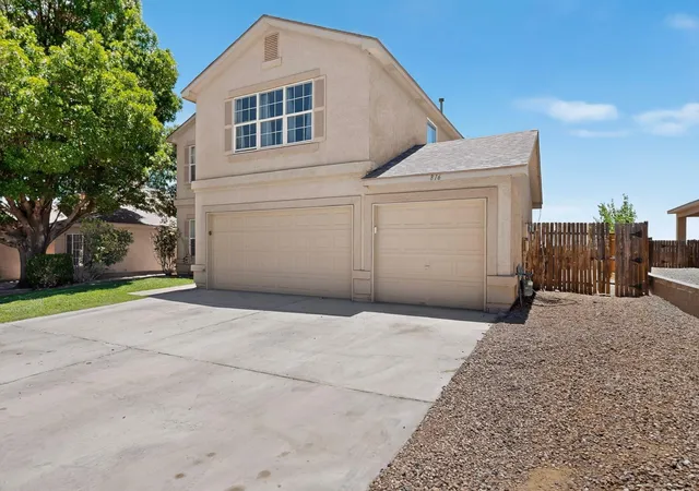 Photo 3 of Single family home for sale at 816 Toadlena Meadows Dr Ne, Rio Rancho, NM 87144 | MLS# 1107047 | Listing updated on 2026-09-03