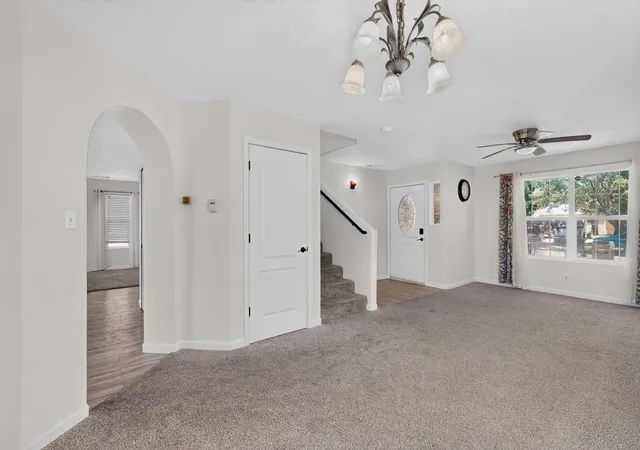 Photo 4 of Single family home for sale at 816 Toadlena Meadows Dr NE, Rio Rancho, NM 87144 | MLS# 1107047 | Listing updated on 2026-09-03