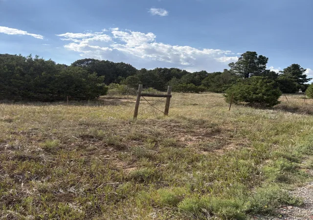 Photo 1 of Sale Pending at 11 Eagle Ln, Tijeras, NM 87059 | MLS# 1107133 | Listing updated on 2026-09-13