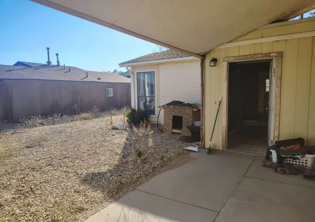 Photo 2 of Sale Pending at 259 Pearl Dr Ne, Rio Rancho, NM 87124 | MLS# 1107199 | Listing updated on 2026-09-03