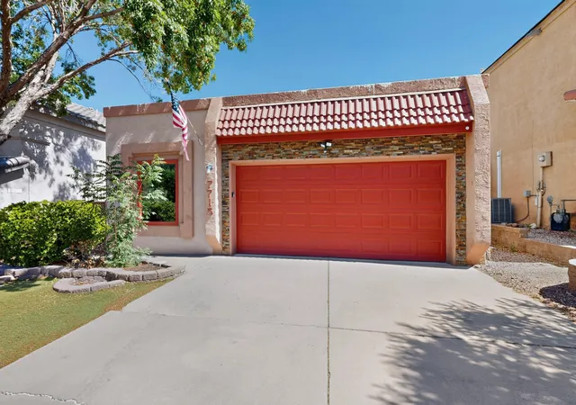 Photo 2 of Single family home for sale at 7715 William Moyers Ave Ne, Albuquerque, NM 87122 | MLS# 1107228 | Listing updated on 2026-09-24