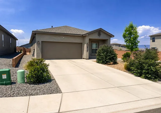 Photo 1 of Sale Pending at 10801 Sabino Loop Sw, Albuquerque, NM 87121 | MLS# 1107283 | Listing updated on 2026-09-13