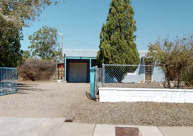 Photo 1 of Single family home for sale at 427 Headingly Ave Nw, Albuquerque, NM 87107 | MLS# 1107351 | Listing updated on 2026-09-11