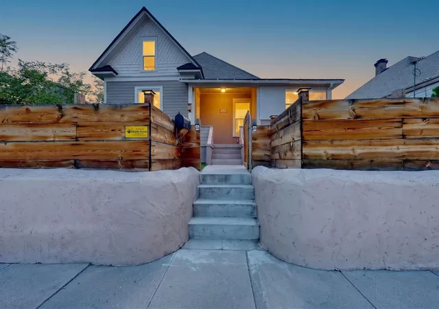 Photo 3 of Single family home for sale at 514 High St Se, Albuquerque, NM 87102 | MLS# 1107354 | Listing updated on 2026-09-11
