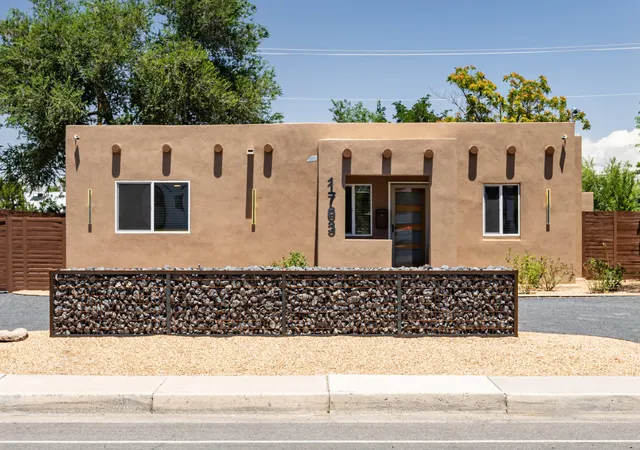 Photo 2 of Sale Pending at 1763 Indian School Rd Nw, Albuquerque, NM 87104 | MLS# 1107374 | Listing updated on 2026-09-08