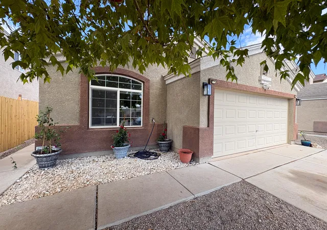 Photo 1 of Single family home for sale at 2851 Merlot Dr Sw, Albuquerque, NM 87121 | MLS# 1107376 | Listing updated on 2026-09-13