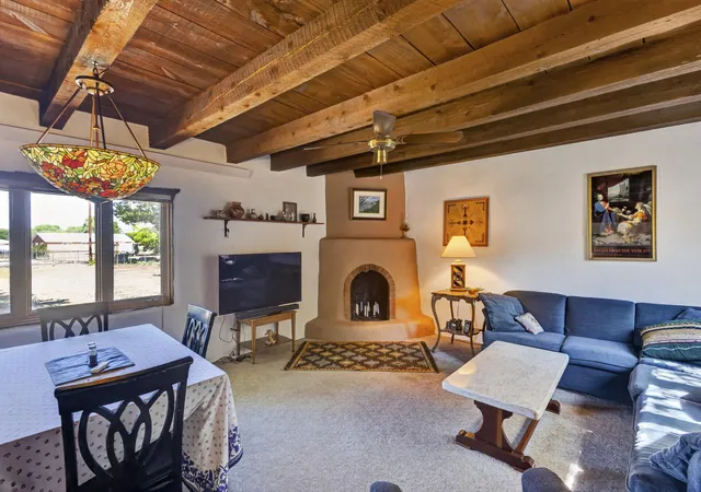 Photo 3 of Sale Pending at 16 Bennett Rd, Los Lunas, NM 87031 | MLS# 1107378 | Listing updated on 2026-09-04