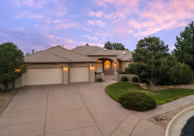 Photo 3 of Sale Pending at 13215 Cyn Edge Trl Ne, Albuquerque, NM 87111 | MLS# 1107405 | Listing updated on 2026-09-11