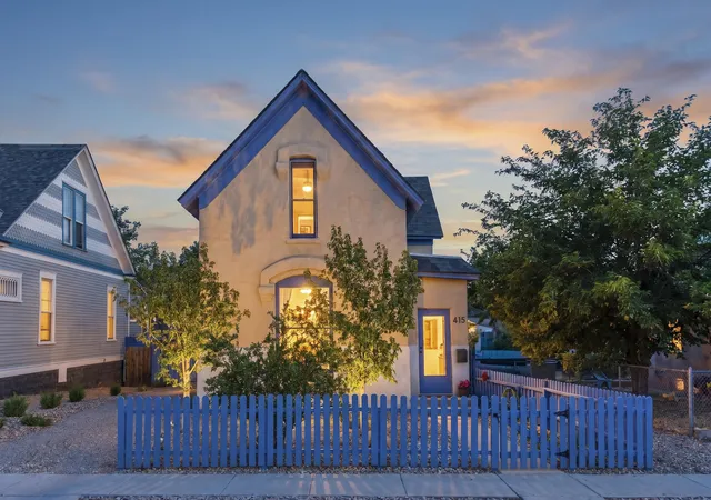 Photo 1 of Single family home for sale at 415 Edith Blvd Se, Albuquerque, NM 87102 | MLS# 1107417 | Listing updated on 2026-09-18
