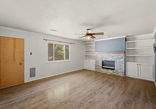 Photo 3 of Single family home for sale at 11233 Morocco Rd Ne, Albuquerque, NM 87111 | MLS# 1107453 | Listing updated on 2026-09-10