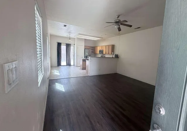 Photo 3 of Single family home for sale at 2809 Porto St SW, Albuquerque, NM 87121 | MLS# 1107480 | Listing updated on 2026-09-03