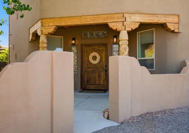Photo 1 of Sale Pending at 2816 Tramway Cir Ne, Albuquerque, NM 87122 | MLS# 1107502 | Listing updated on 2026-09-09