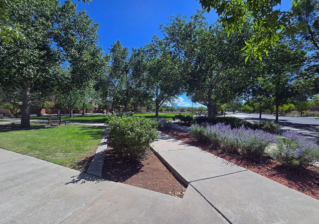 Photo 38 of Single family home for sale at 3 Broken Rock Pl, Santa Fe, NM 87508 | MLS# 1107504 | Listing updated on 2026-10-03