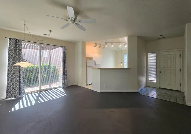 Photo 3 of Single family home for sale at 3 Broken Rock Pl, Santa Fe, NM 87508 | MLS# 1107504 | Listing updated on 2026-09-02