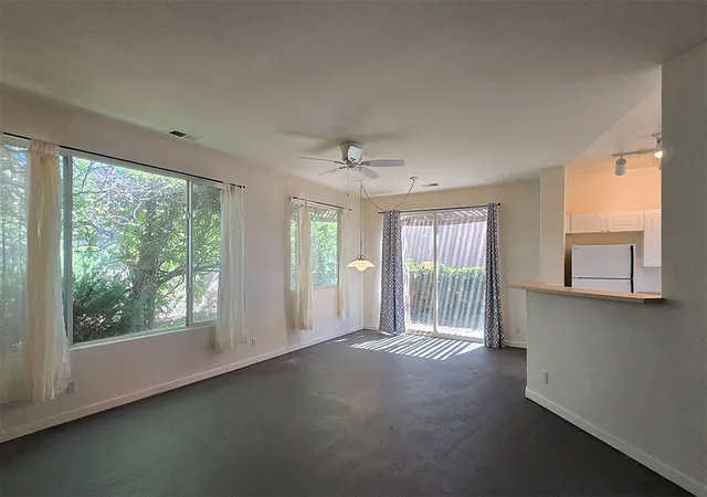 Photo 4 of Single family home for sale at 3 Broken Rock Pl, Santa Fe, NM 87508 | MLS# 1107504 | Listing updated on 2026-09-02