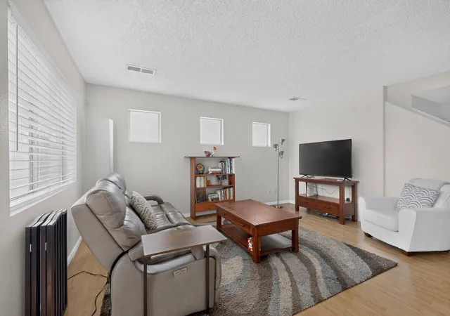 Photo 4 of Sale Pending at 348 Pequin Trl SE, Albuquerque, NM 87123 | MLS# 1107530 | Listing updated on 2026-09-03
