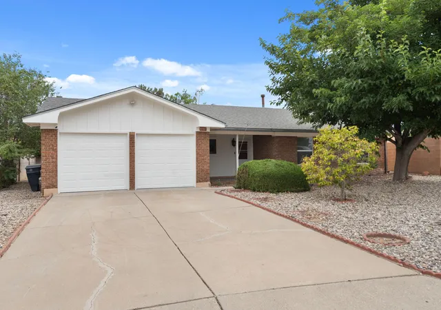 Photo 3 of Sale Pending at 6101 Brenda Ave Ne, Albuquerque, NM 87109 | MLS# 1107540 | Listing updated on 2026-08-31