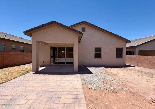 Photo 4 of Sale Pending at 2032 Lobo Trot Ct SE, Albuquerque, NM 87123 | MLS# 1107581 | Listing updated on 2026-09-08
