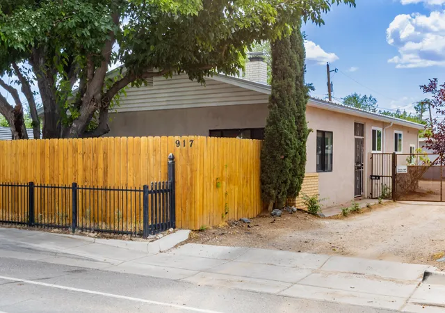Photo 1 of Sale Pending at 917 8th Street Sw, Albuquerque, NM 87102 | MLS# 1107609 | Listing updated on 2026-09-07