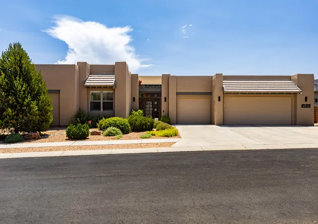Photo 2 of Single family home for sale at 4812 Valle Santo Trl Nw, Albuquerque, NM 87120 | MLS# 1107616 | Listing updated on 2026-09-05