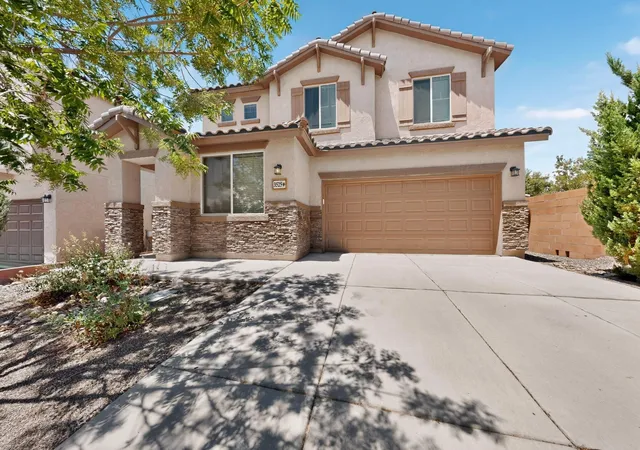Photo 2 of Sale Pending at 3525 Llano Vista Loop Ne, Rio Rancho, NM 87124 | MLS# 1107624 | Listing updated on 2026-09-15