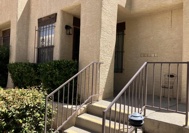 Photo 1 of Sale Pending at 10253 Las Casitas Ct Ne, Albuquerque, NM 87111 | MLS# 1107685 | Listing updated on 2026-08-31