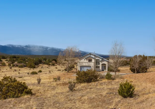 Photo 3 of Single family home for sale at 36 Vallecitos Loop, Tijeras, NM 87059 | MLS# 1107682 | Listing updated on 2026-09-14