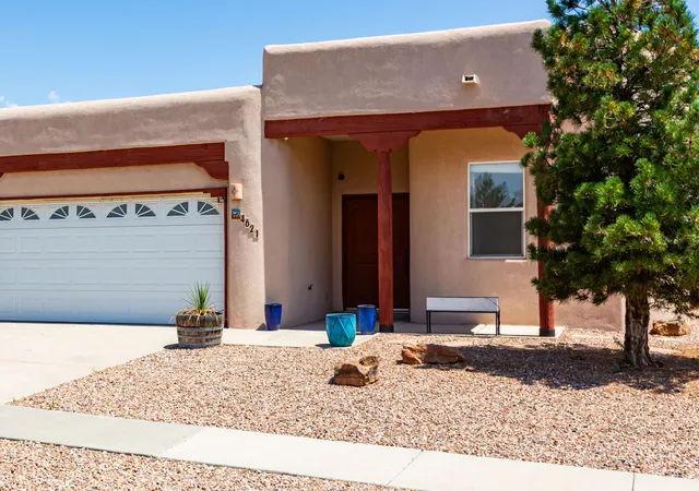 Photo 2 of Single family home for sale at 4621 Albany Ct Nw, Albuquerque, NM 87114 | MLS# 1107702 | Listing updated on 2026-09-08